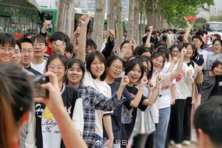 大巴黎本场首发平均年龄为24岁260天 队史近22年来最年轻欧冠首发